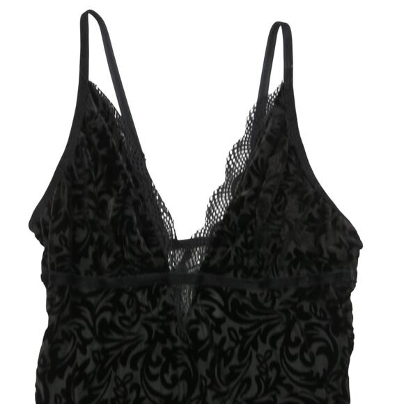 Ambrielle Black Lace Bodysuit Large Sexy Plunge Neck Spagetti Strap Velvet Lace - Picture 2 of 9